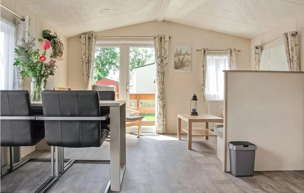 Stunning Home in In de Bongerd With 3 Bedrooms, Wifi and Indoor Swimming Pool