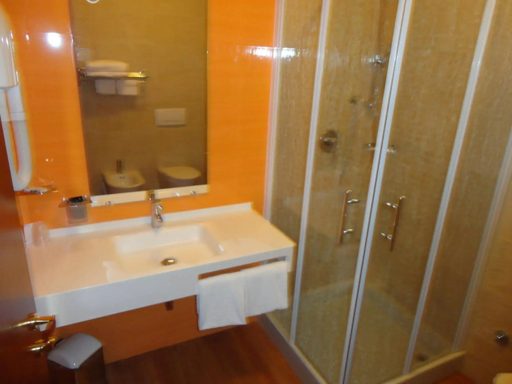 Hotel Confine