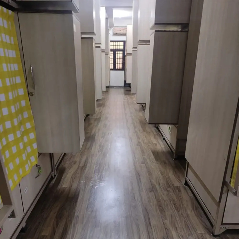 Abuzz Oxfordcaps Rohini - Hostel