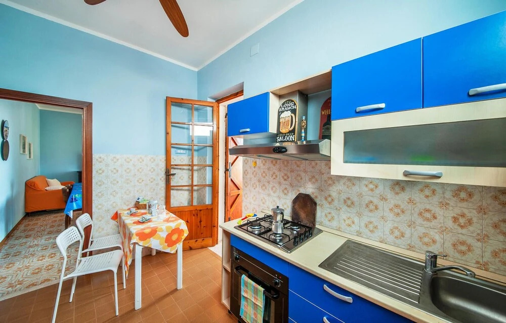 Beautiful Home in Sorso With 3 Bedrooms and Wifi
