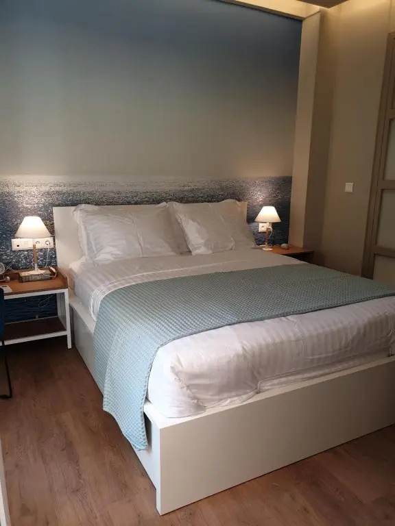 Newly Renovated Studio 15 min walk from Acropolis