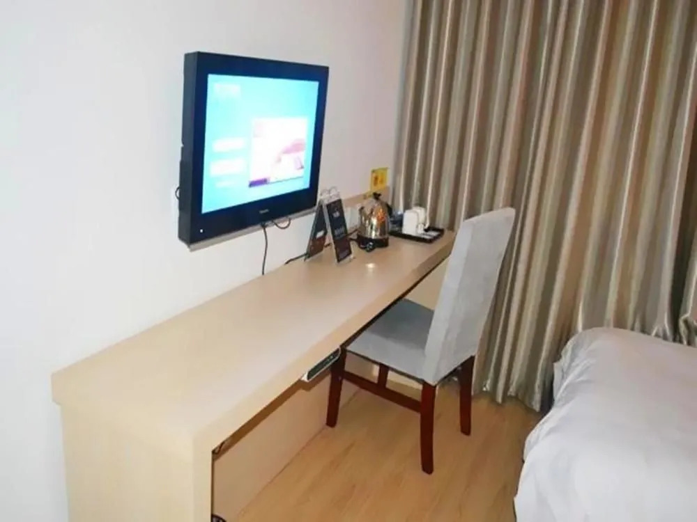Motel 168 Hotel