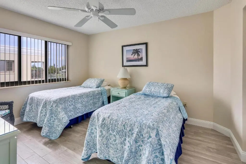 Land's End 4-401 Bay Front - Premier