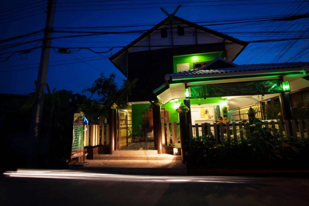 Baan Baramee House