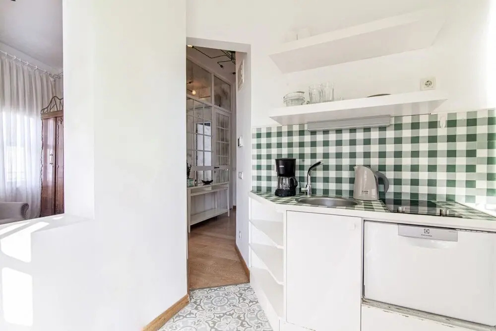 Central Flat With City View Near Istiklal Street