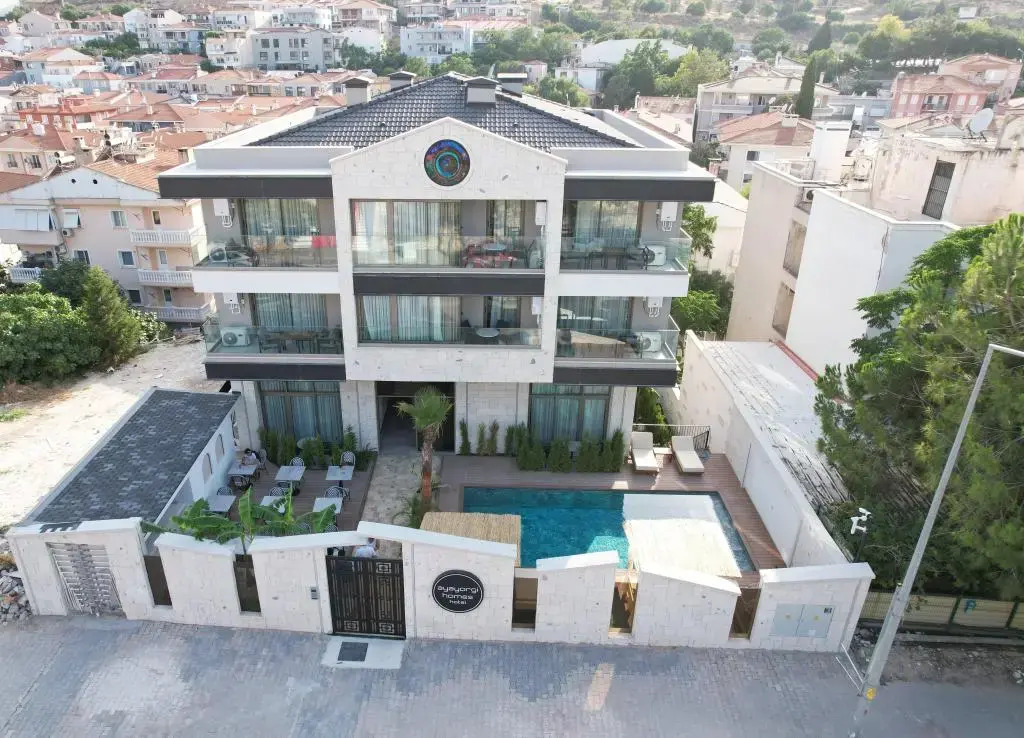 Ayayorgi Homes