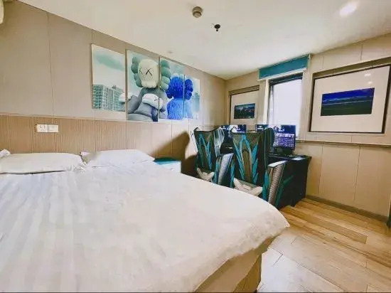 Yunhai Electric Sports Hotel (Yan'an West Road Subway Station)