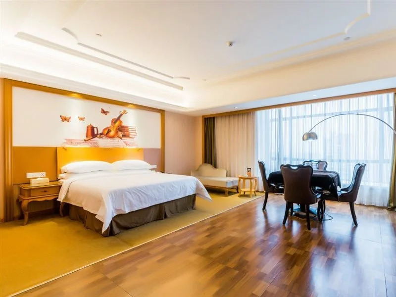 Vienna International Hotel Huazhou East Beijing Road
