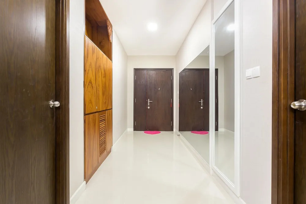Sunrise City 2BR Luxury SWPool 30th