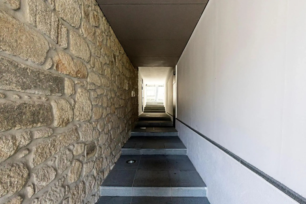 Ceuta Studio Apartments by LovelyStay