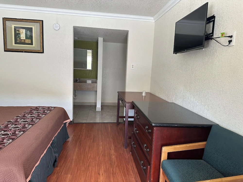 Regency Inn Fresno