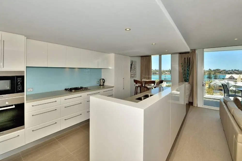 Bayview 608