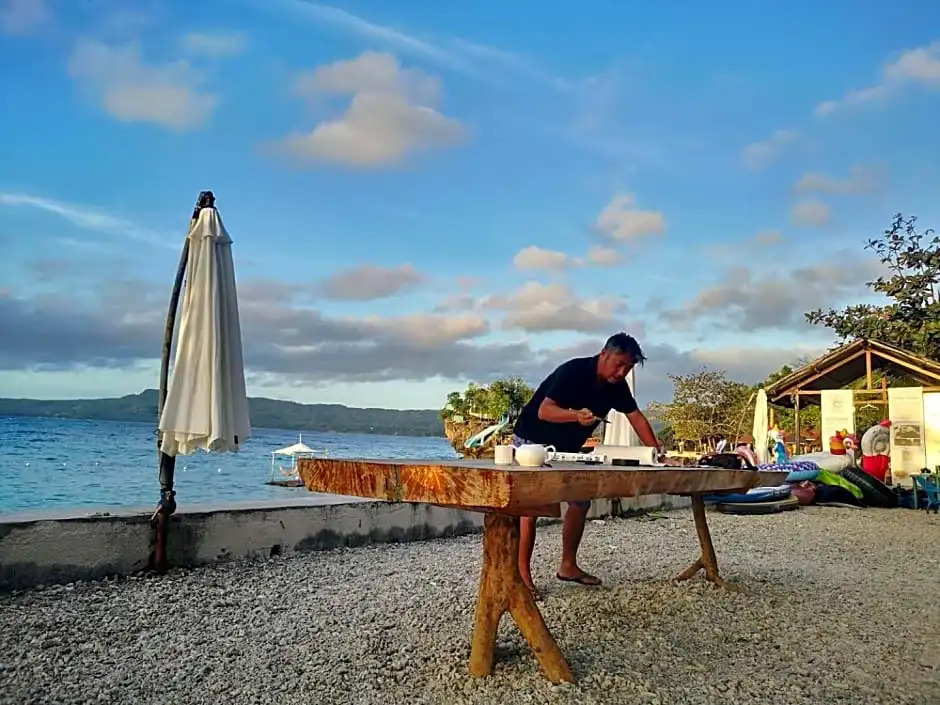 Jelly Sea Resort