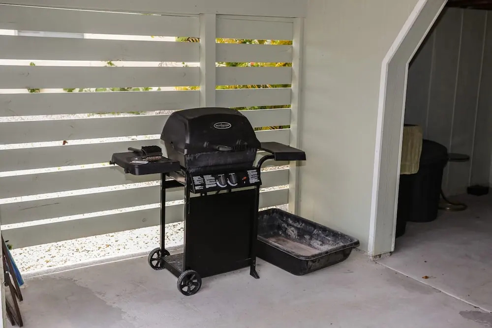 141 Coconut Dr. - M