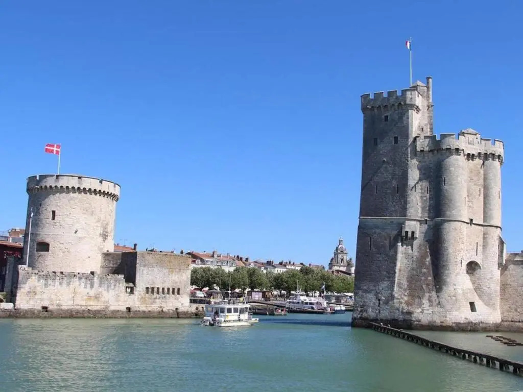 Appartement La Rochelle, 1 pièce, 4 personnes - FR-1-246-421