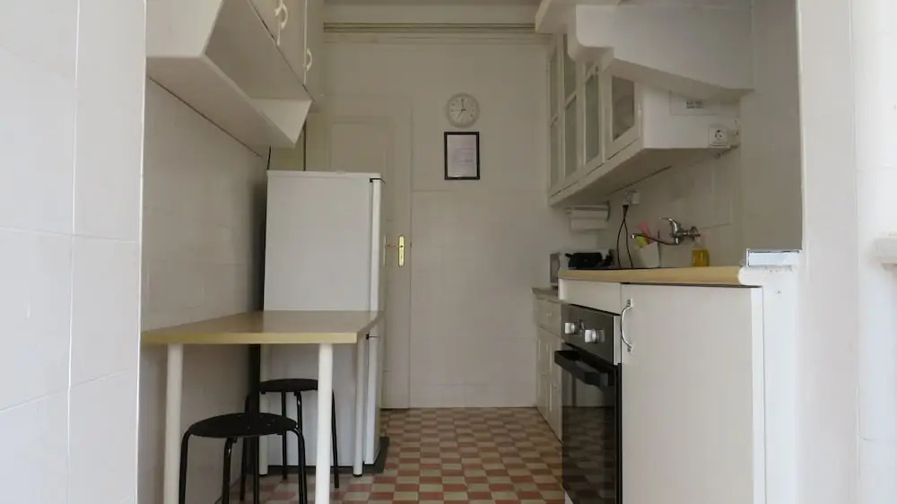 Guest House 19th