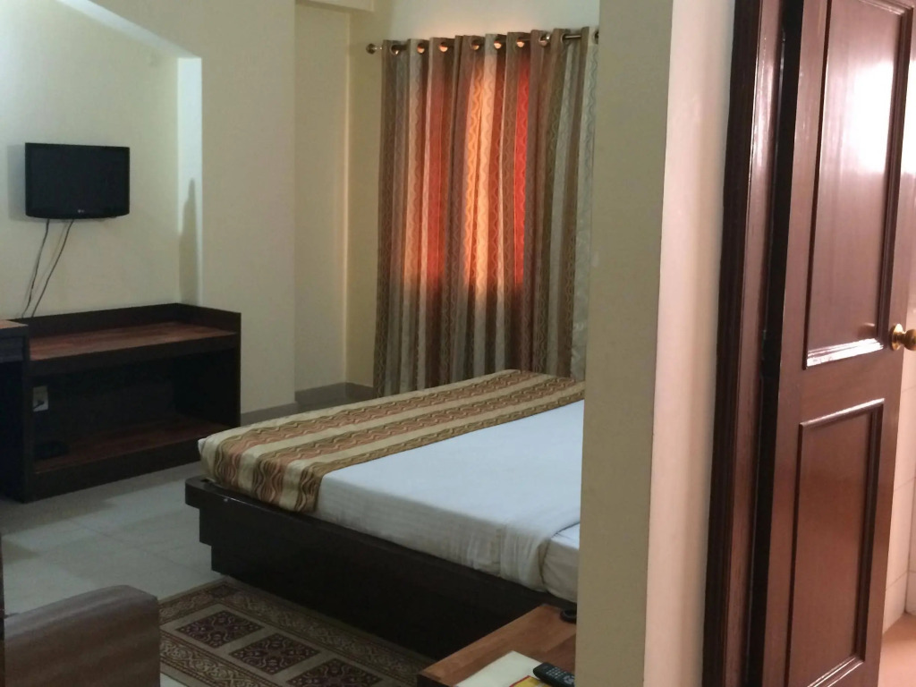 Hotel Maiden Residency