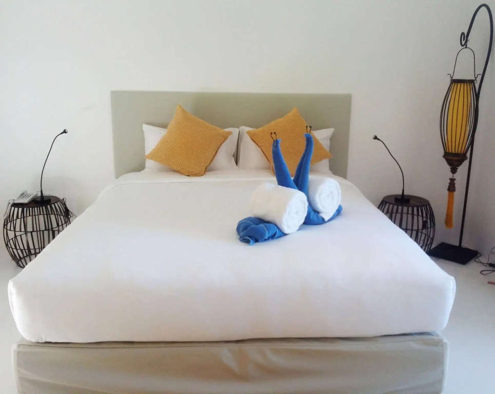 Sanae Beach Hua Hin