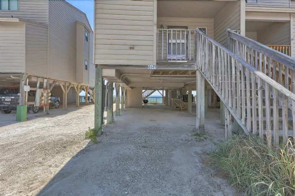 Loony Dunes
