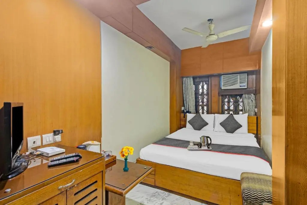 OYO Townhouse 92944 Hotel Pan Asia International