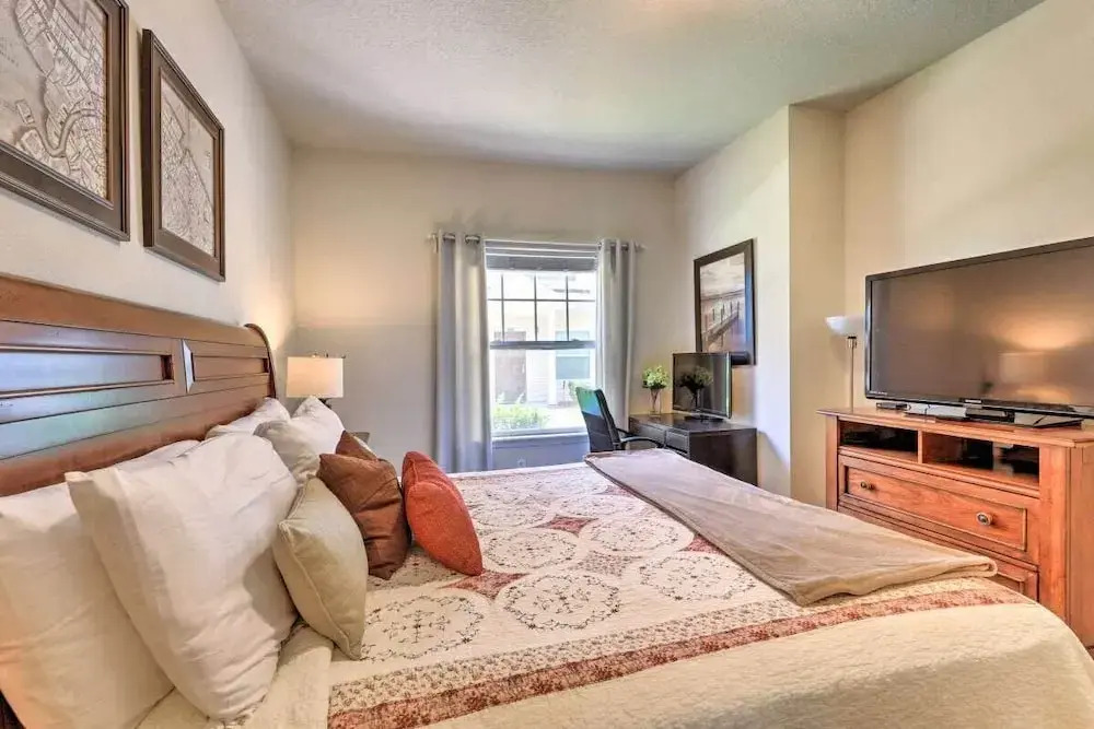 Marvelous 3 Bd Close To Disney @ Lucaya Resort 107 5364