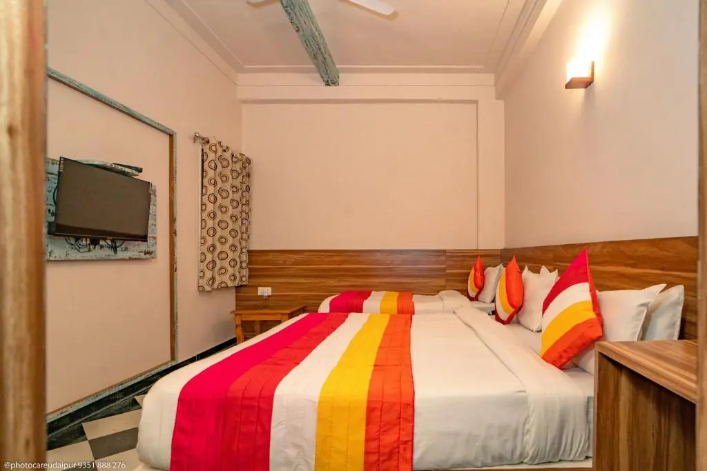 Ostel By Uddhav Villas