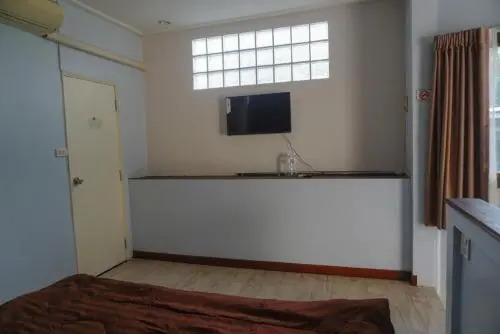Corner house