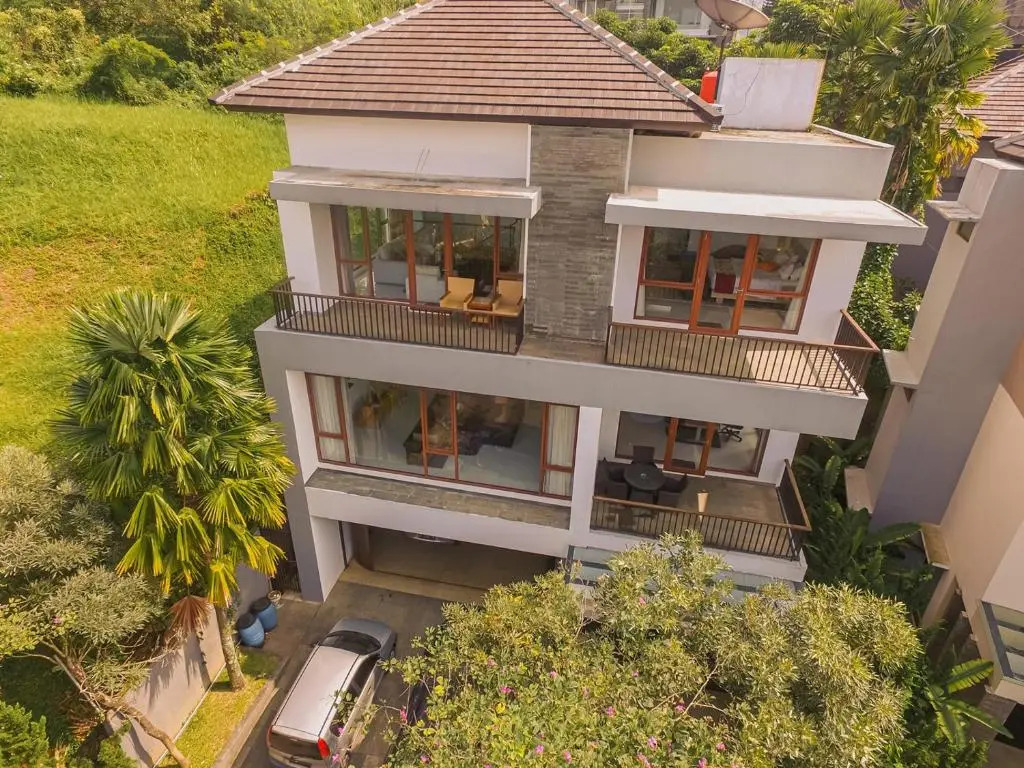 Permai 7b Villa 4 bedroom with a private pool