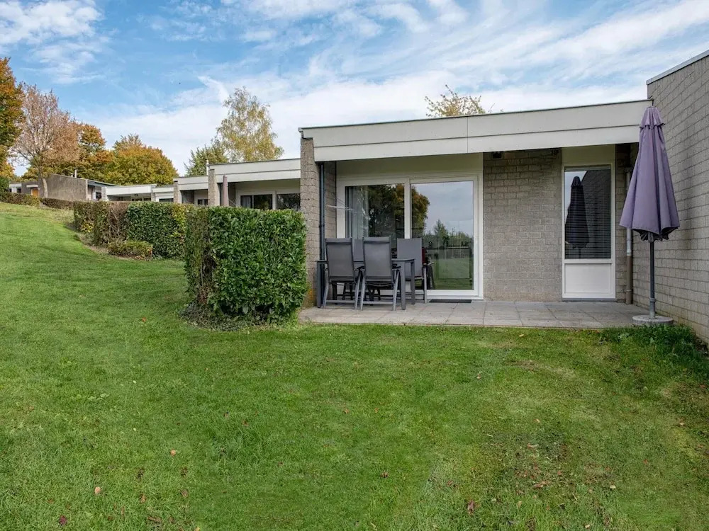 Bungalow With Sauna Near Valkenburg