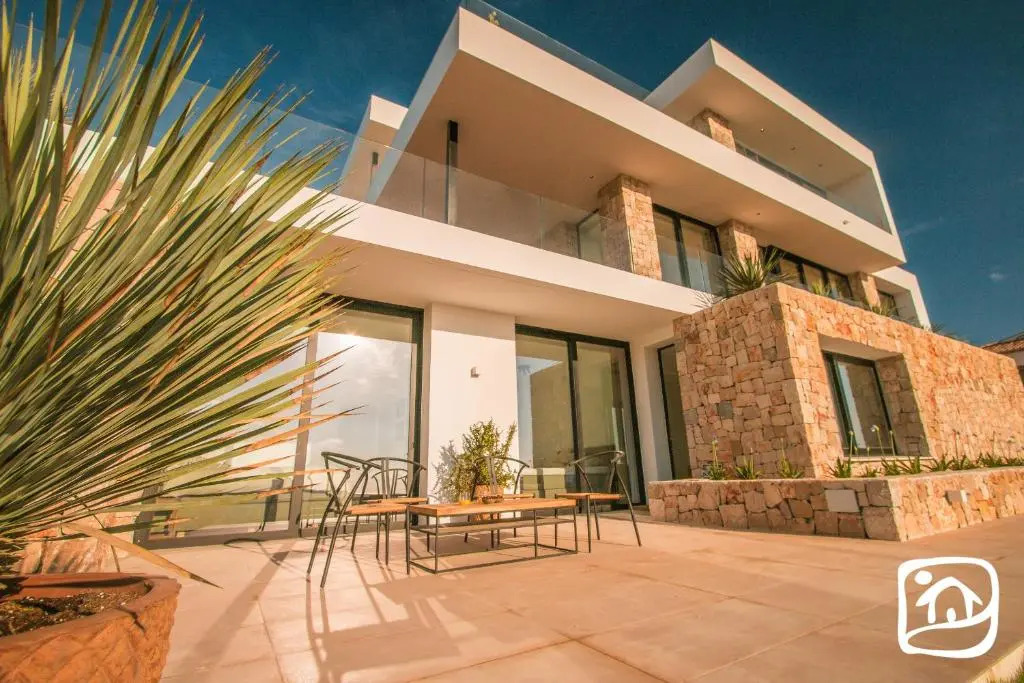 Villa Avalon by Abahana Luxe