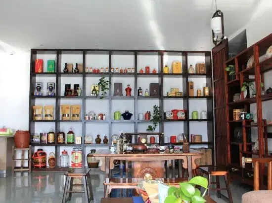 Dali Junbo Tea Yun Theme Seaview Homestay
