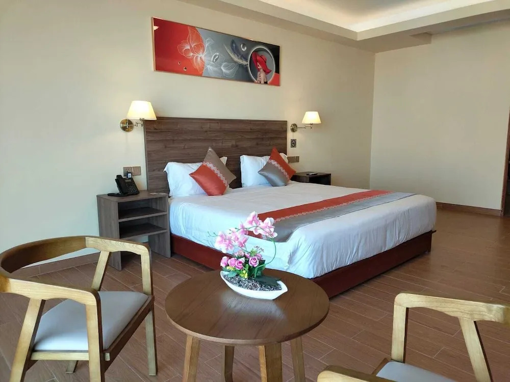 SM Hotel