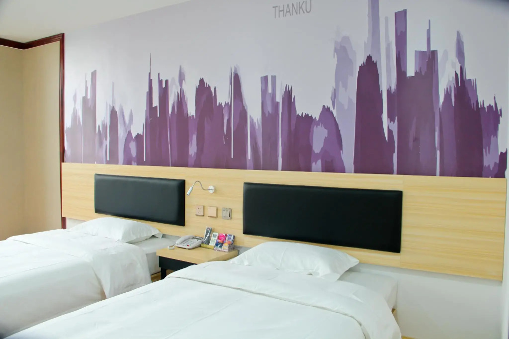 Thank Inn Chain Hotel Shandong Dezhou Decheng District Wanda Plaza