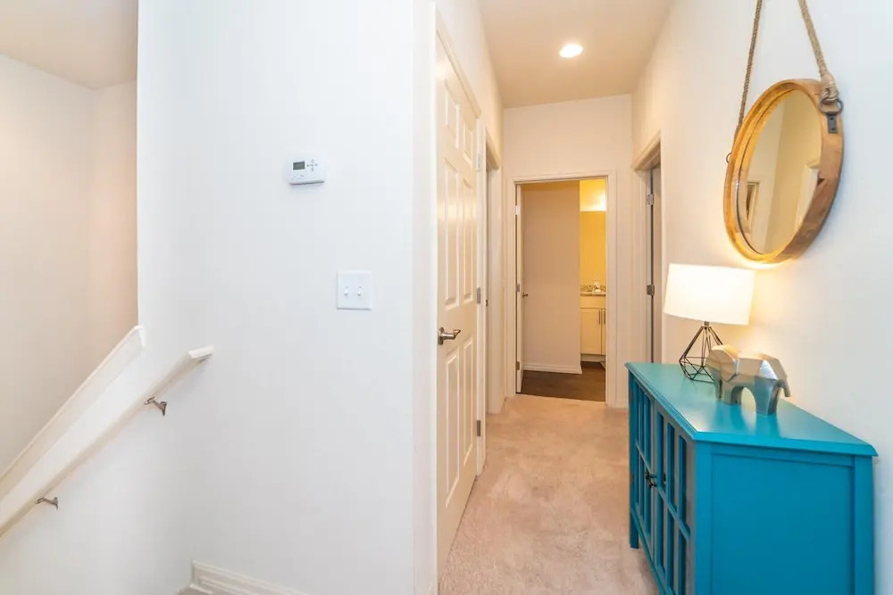 November Special at WL 4 Bed 3 Bath ID: 256178