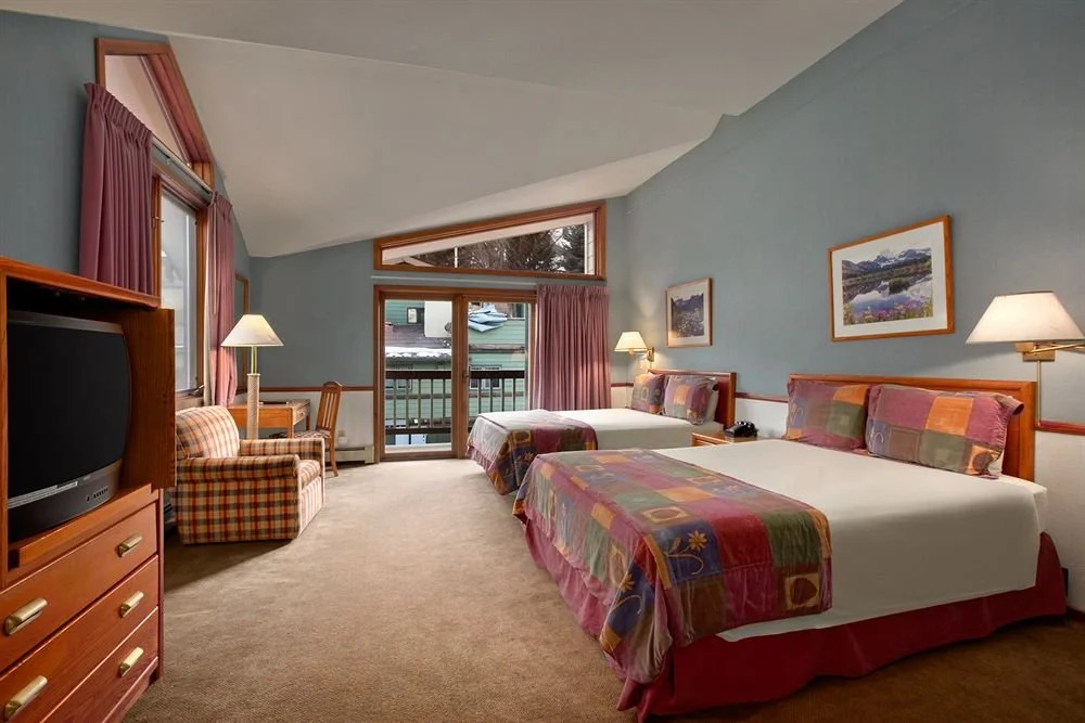 Mountain House Lodge