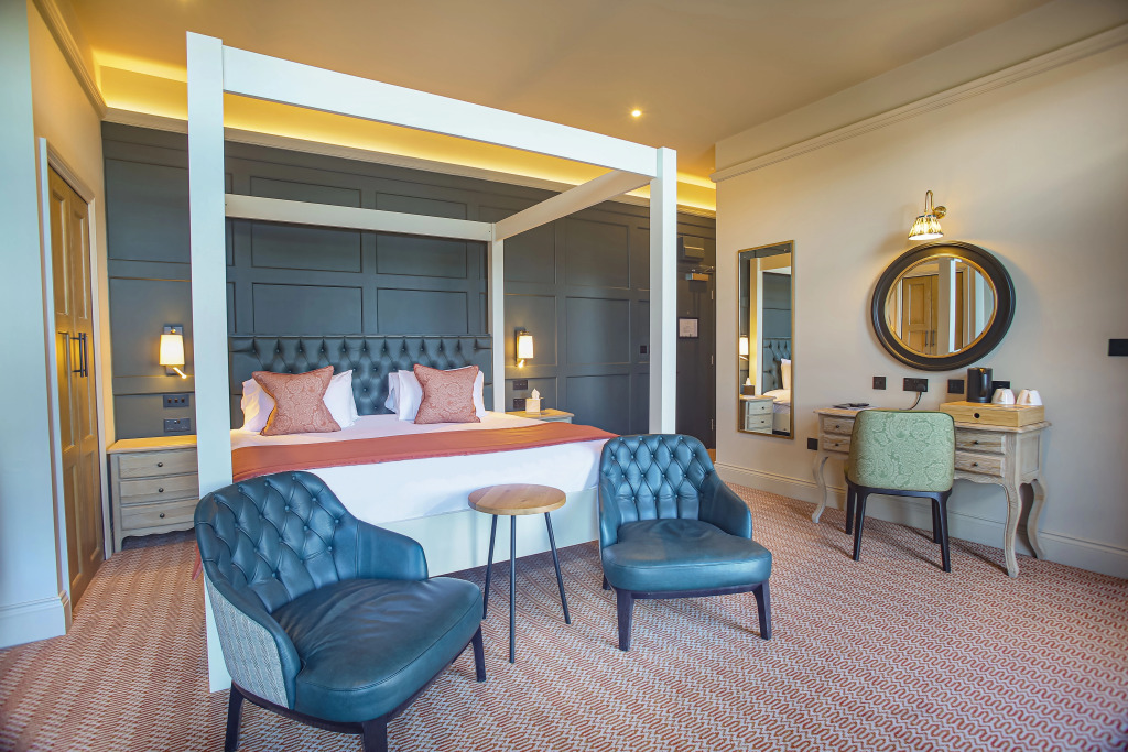 The Royal Hotel