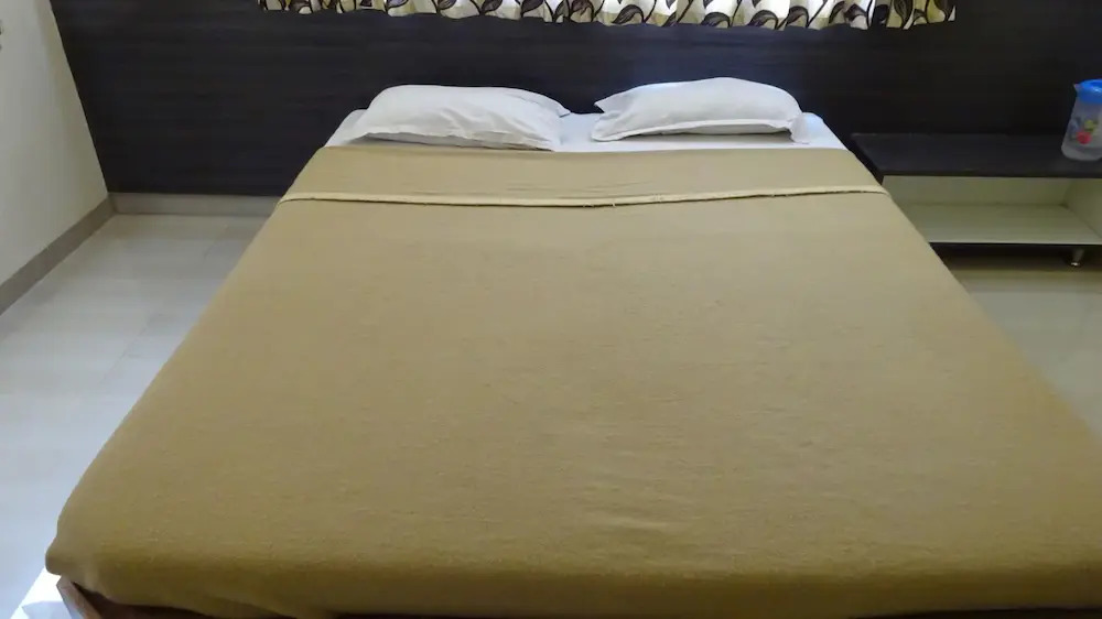Hotel Sai Hira by OYO Rooms