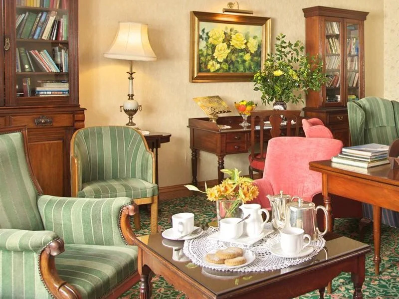 Seaview House Hotel