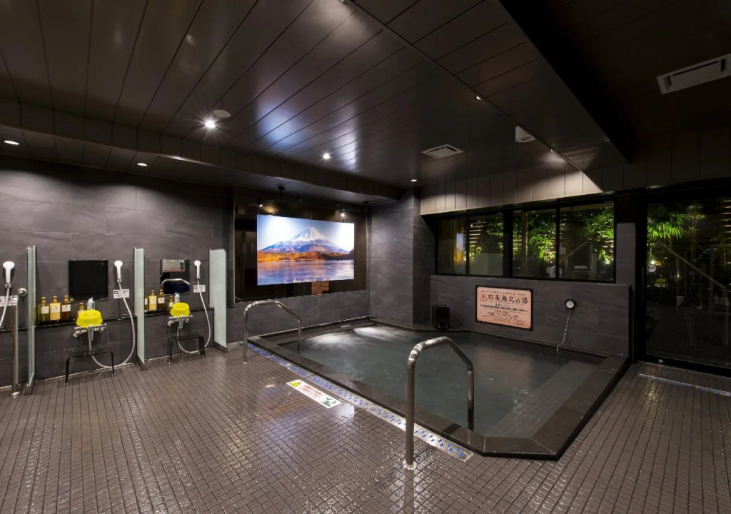 Capsule Hotel Anshin Oyado Premier Resort Kyoto Shijo Karasuma