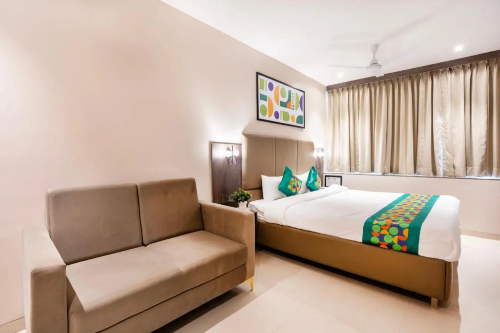 Treebo Vro Boutique, Andheri East
