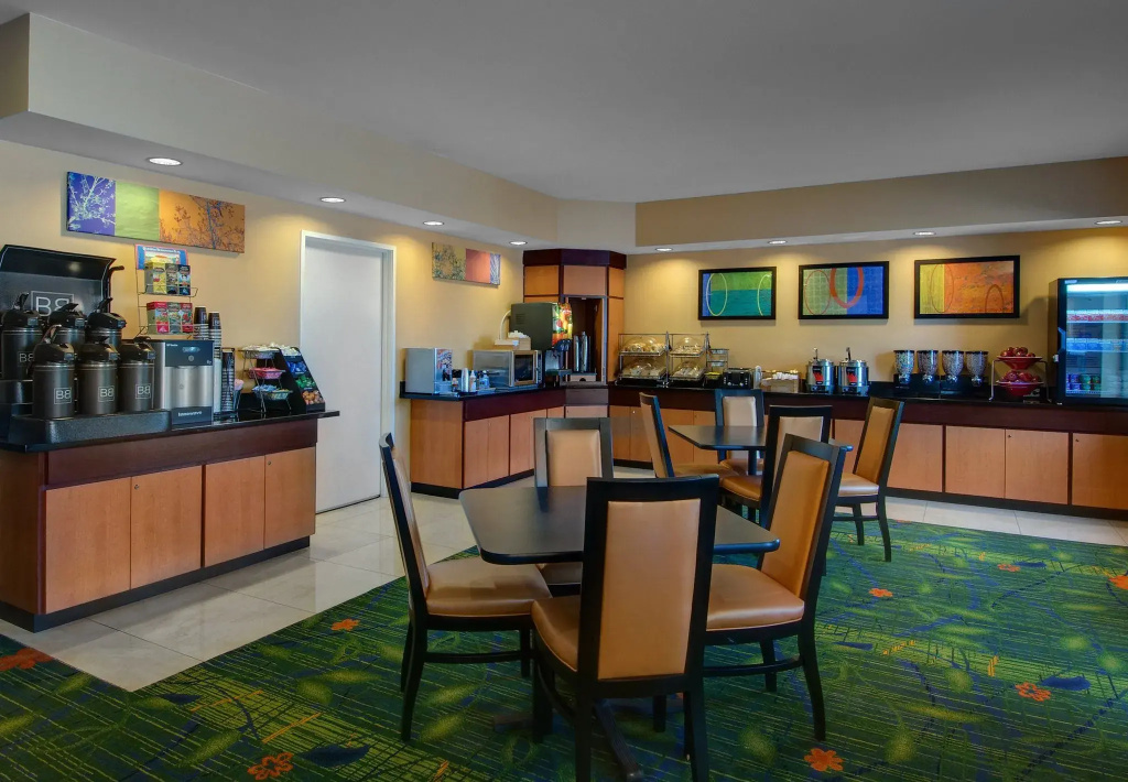Fairfield by Marriott Inn & Suites Denver Airport