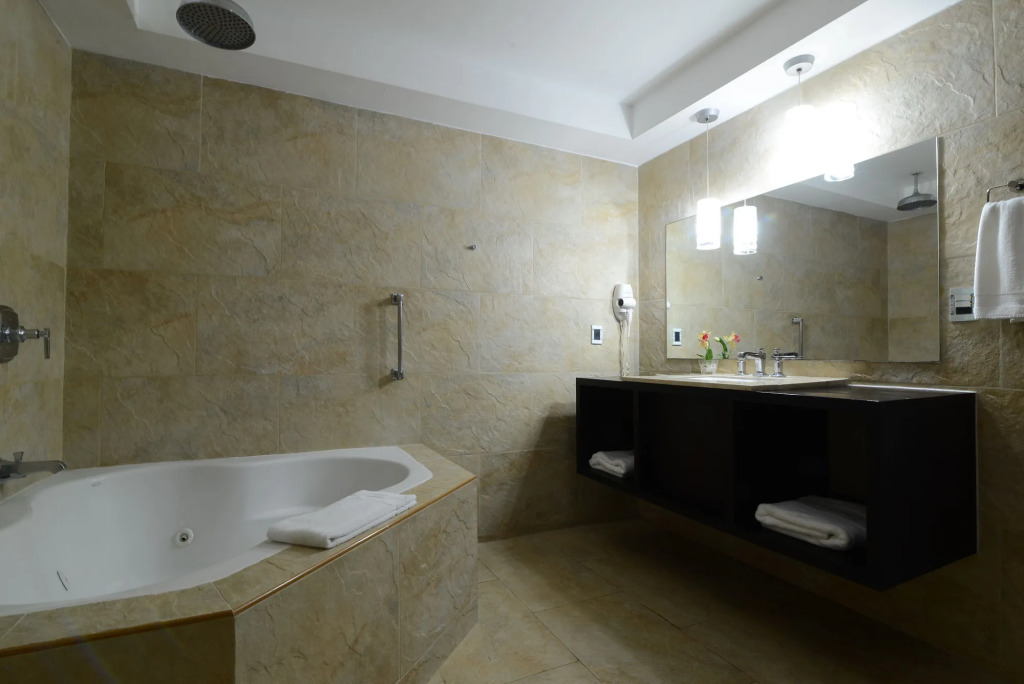 Hotel Contempo