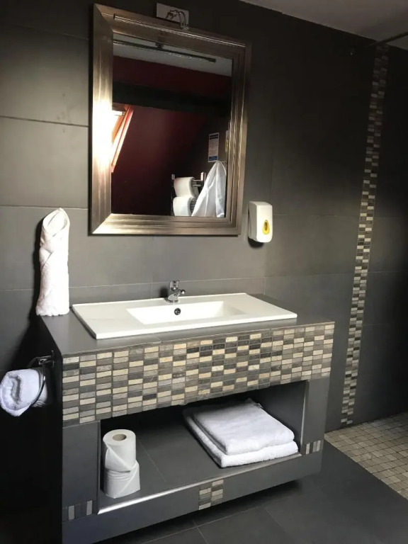Bennetts Hotel