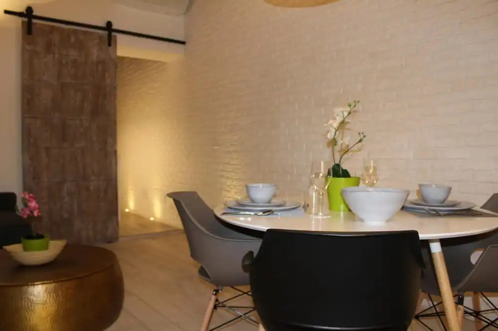 Art Apartment Moro