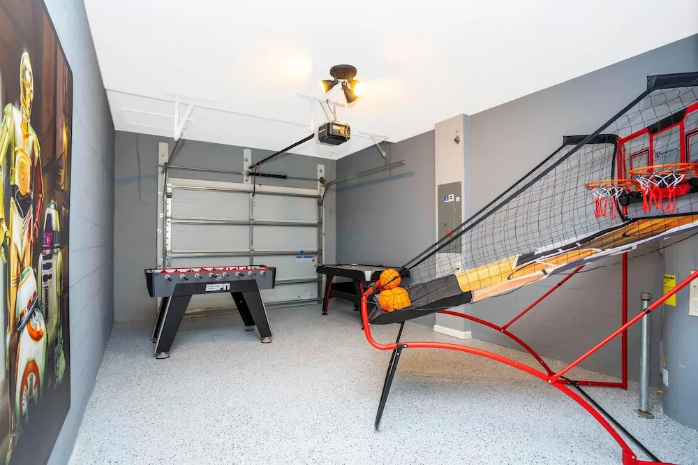 1169 CD - Game Room Condo: Pool, Disney Nearby