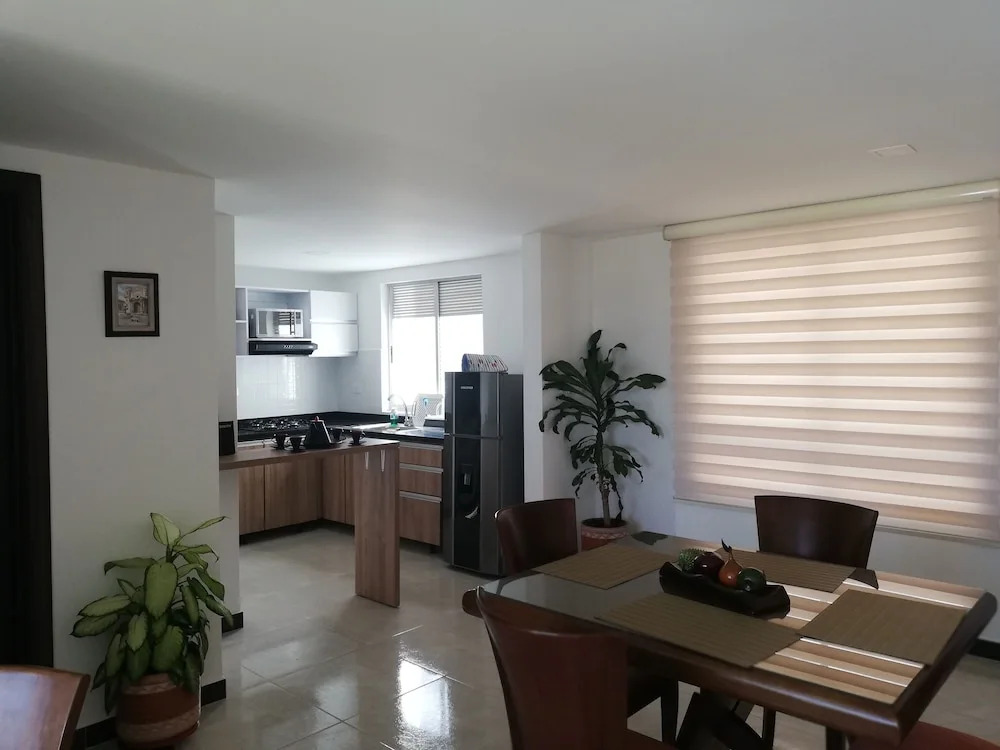Cmodo Apartamento