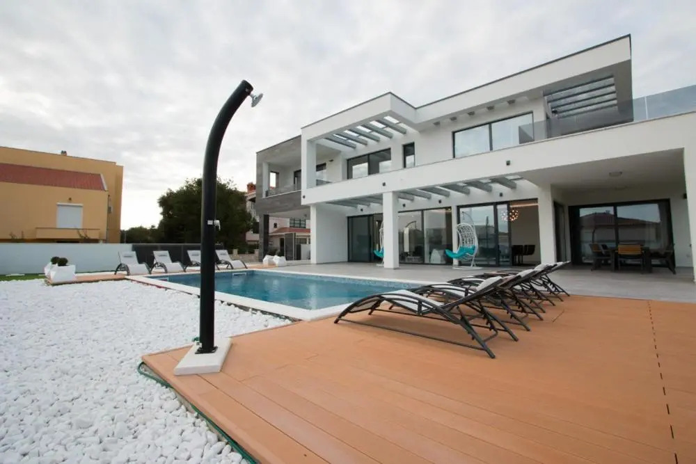 Contemporary Zadar Villa 4 Bedrooms Villa Barako Prestige