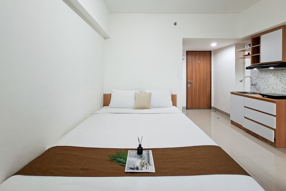 Serene Studio For 2 Pax At Cisauk Point Apartment