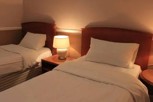 Pines Hotel Luton Airport