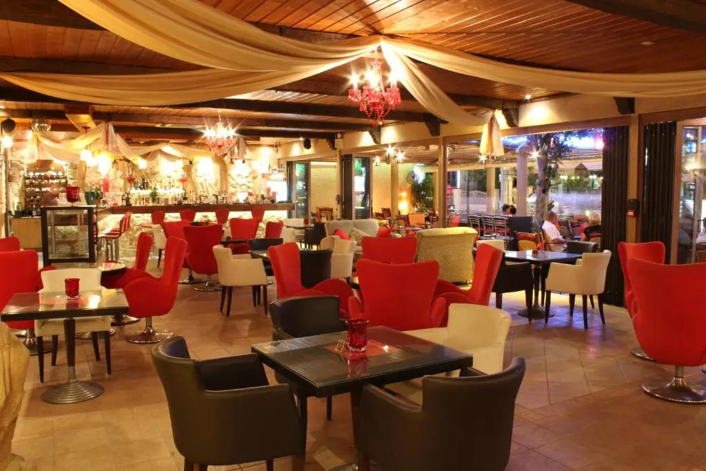 Dimitra Hotel